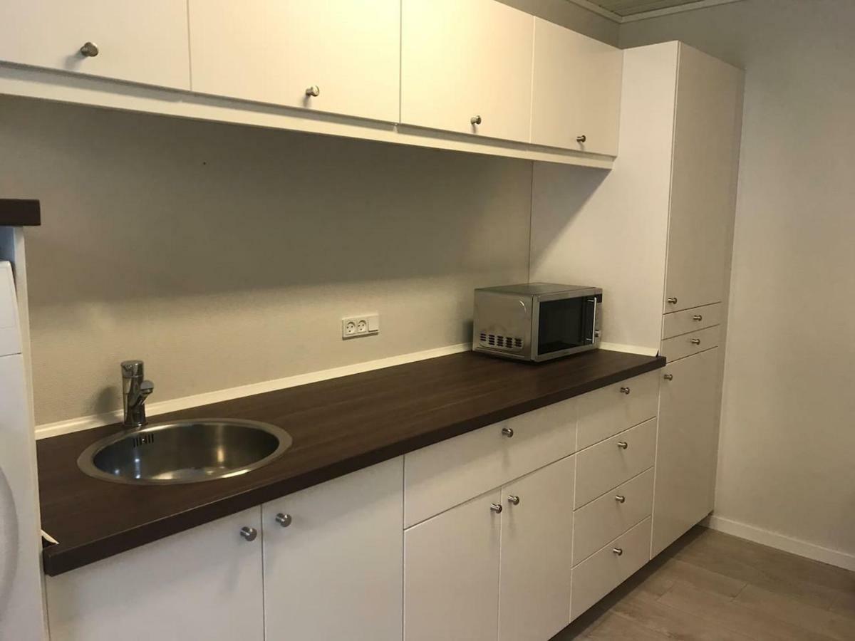 Spacious City Center Home By The Sea Klaksvík المظهر الخارجي الصورة